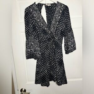 Billabong Black and White Floral Long Sleeve Dress